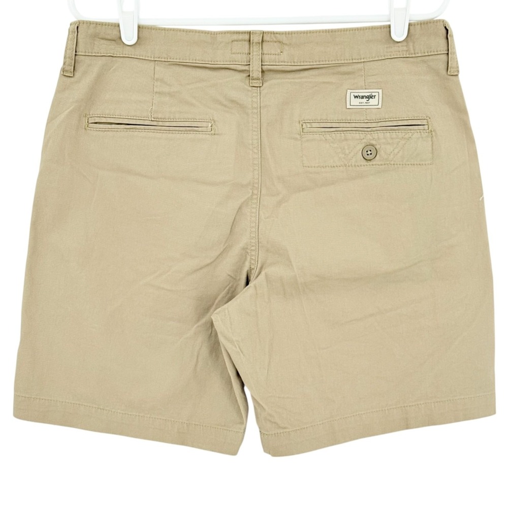 Wrangler Men's Five Star Premium Stretch Regular Fit Tan Shorts Size 32x7 NWT - Picture 2 of 11